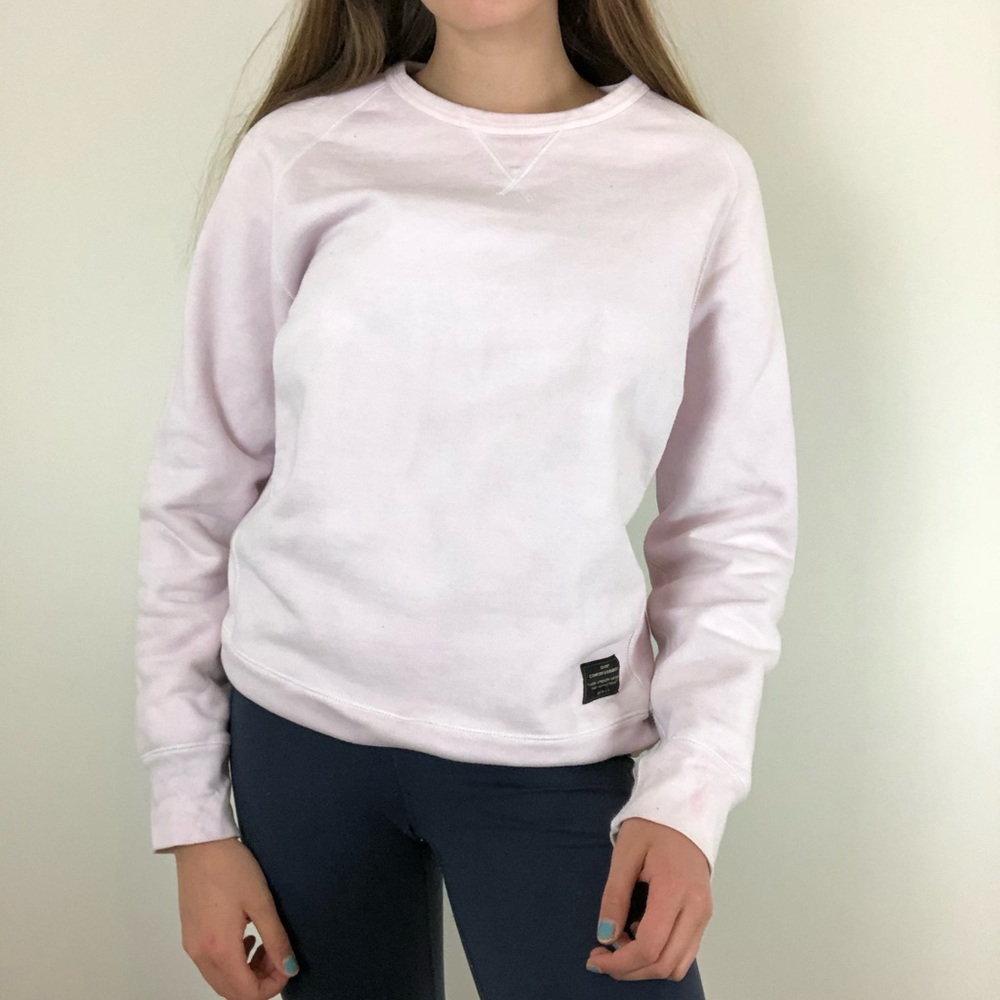 Levis light pink pullover sweatshirt